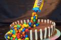Gravity cake