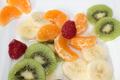 Salade de fruits de saison à la sauce huile vanille et miel