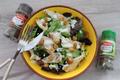 Salade poulet avocat et croûtons & herbes de Provence