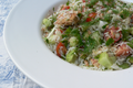 Salade de riz pour buffet froid
