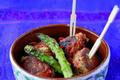 Kefta d'asperges et de merlan sauce tomate à la citronnelle