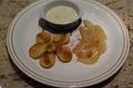 Rondelles de quenelles sauce roquefort et poires