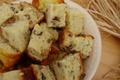 Cake au roquefort et aux noix, aux parfums de miel et de romarin