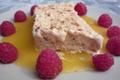 Nougat glacé et coulis d'abricot
