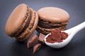 Macarons lisses chocolat