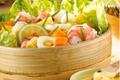 Salade exotique aux crevettes