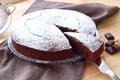Gâteau au chocolat noir et pointe de miel