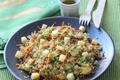 Salade de quinoa, avocat et gruyère