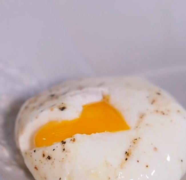 Nos astuces pour cuire des œufs pochés pour une grande tablée - La DH/Les  Sports+