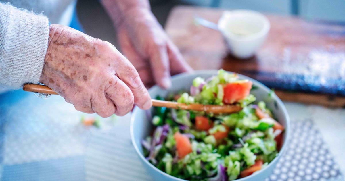 Cette femme a vécu jusqu’à 117 ans : un aliment qu’elle consommait 3 fois par jour pourrait en être la clé, selon les scientifiques - 750g.com
