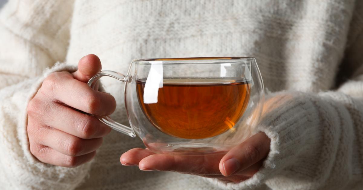 Questo è l’ingrediente che dovresti sempre aggiungere al tè verde per raddoppiarne i benefici!