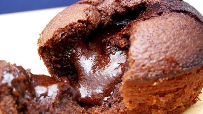 Recette : Gâteau au cœur moelleux au chocolat - Grand Fermage