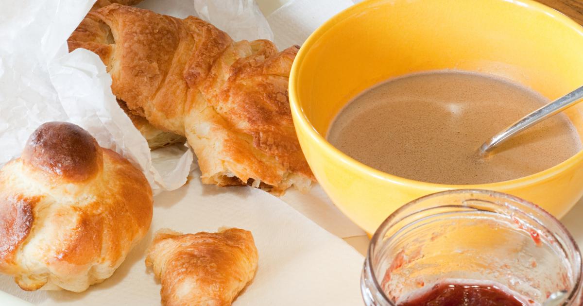 Les meilleures recettes de petit déjeuner pour bien débuter la journée,  croissants maison, brioches, pancakes
