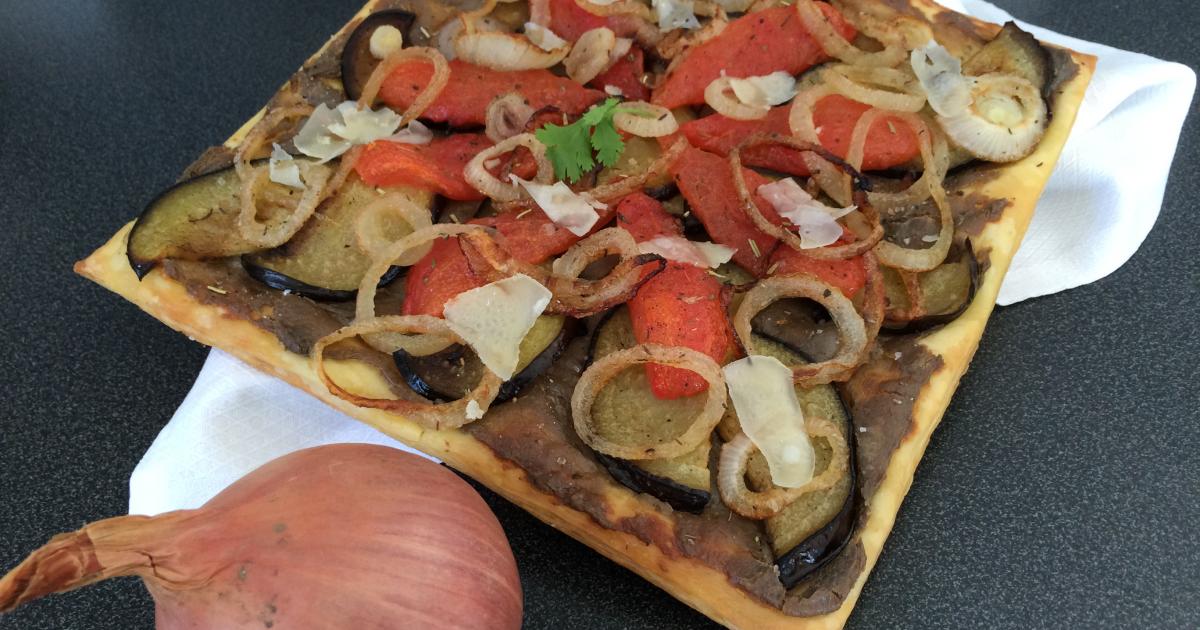 Recette Tarte Fine Au Confit D Oignons Roscoff Et Legumes Du