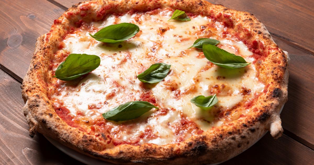 Quel four à pizza maison choisir pour des pizzas comme au restaurant ?