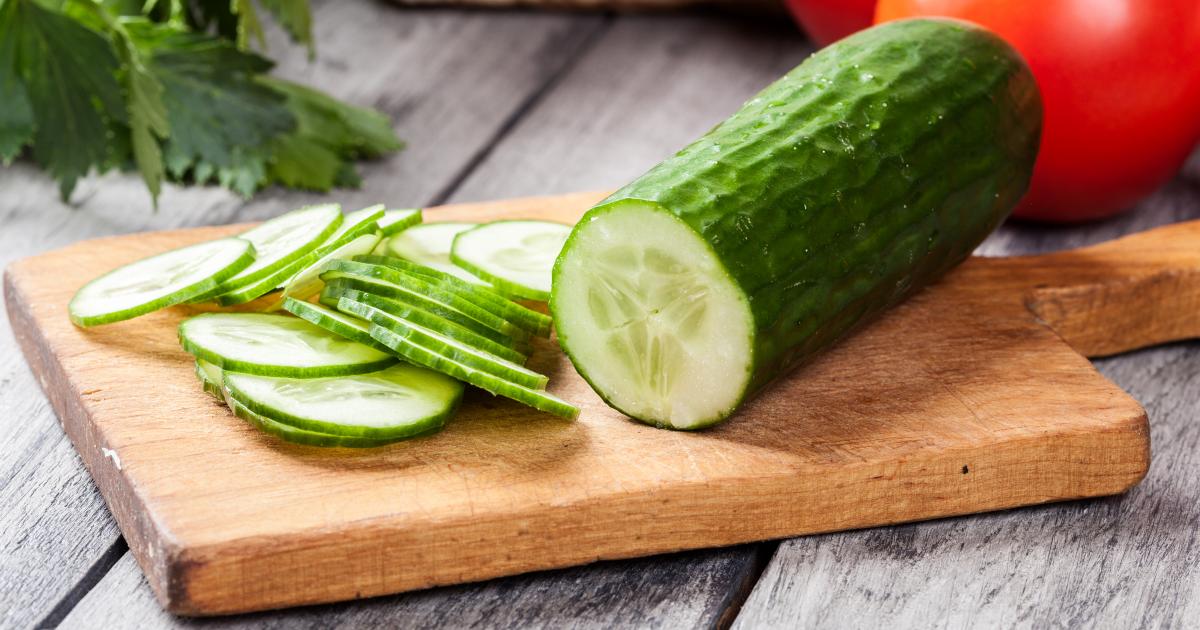 Product reminder: This cucumber is contaminated with pesticides that are a health hazard!