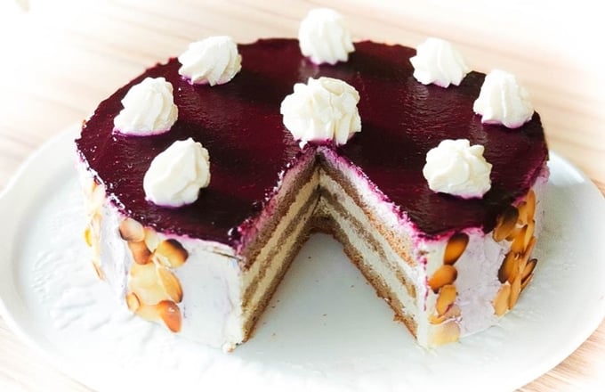 Recette - Gâteau d'anniversaire sans gluten, sans lactose et sans sucre en  vidéo 