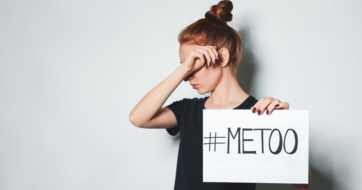 Against the light. Тренды текст картинка. #METOO Женя Шварц. Движение #METOO возникло в 2017 фото. #METOO reflection and Engagement.