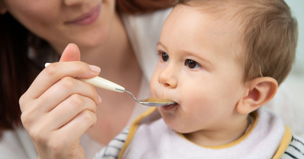 Des compotes contaminées par la Listeria servies dans plus de 300