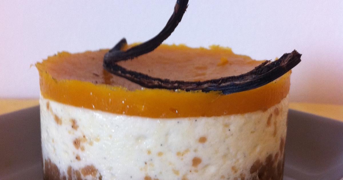 Cheese cake coulis fruit de la passion, mangue et orange - Picture of le  Diamant de Paris - Tripadvisor