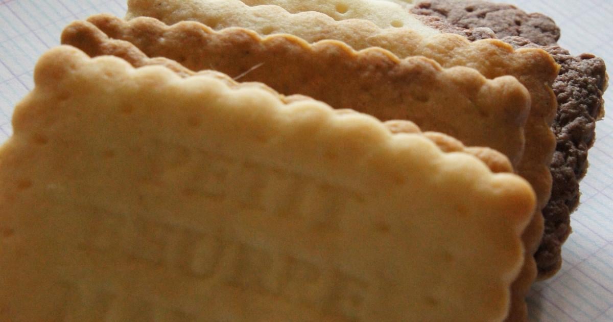 Recette Biscuit type petit beurre fait maison (facile, rapide)