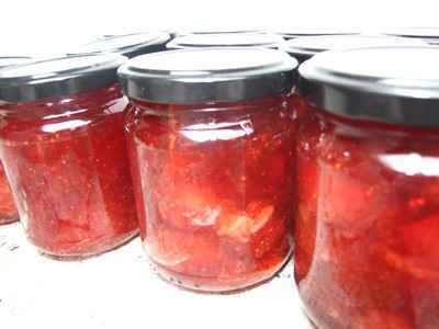 Confiture de fraises à l'érable et au basilic