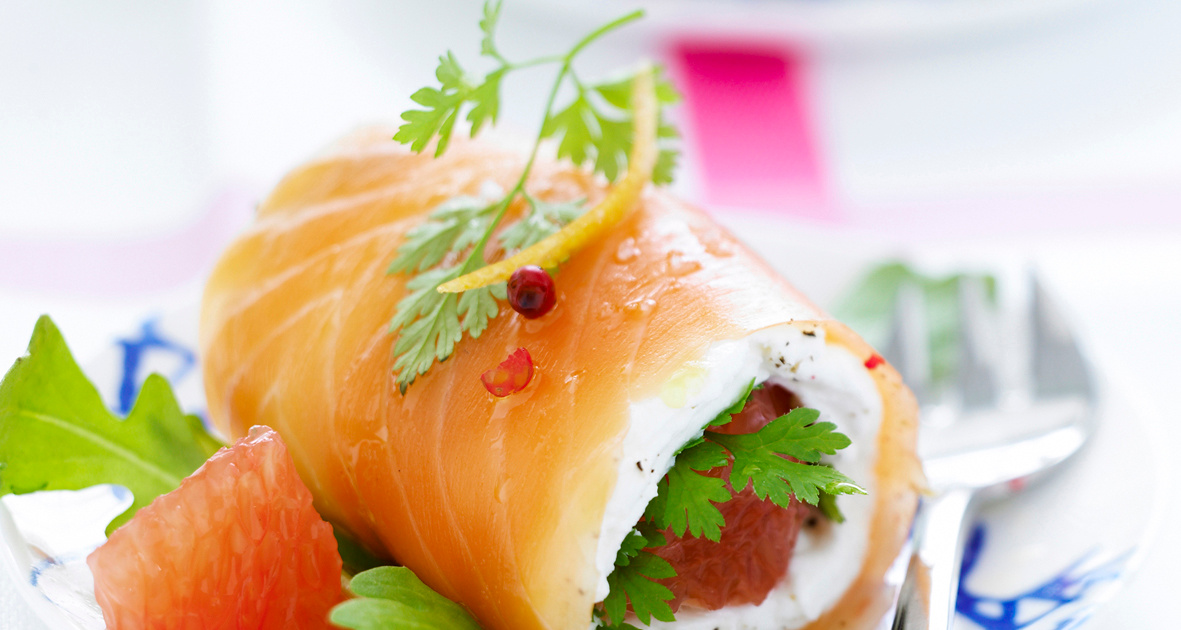 Recette Roulé de saumon mariné aux herbes et pamplemousse de Floride ...