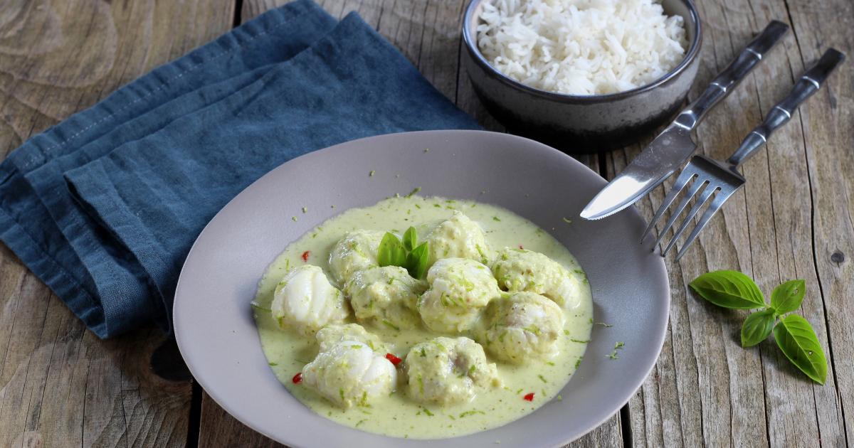 Curry vert de poisson (lotte) au lait de coco et citron vert - Recette par  Chef Simon