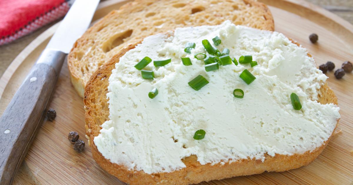 “Moins cher, moins gras” : ce fromager dévoile sa recette toute simple pour faire du Boursin maison