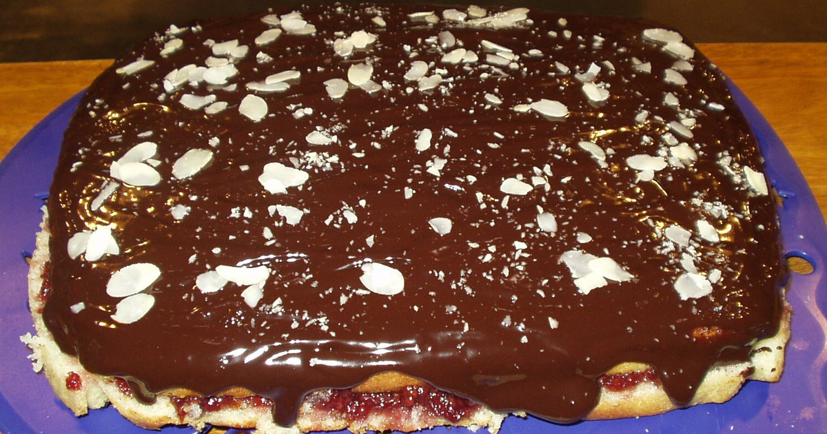 Recette Gateau Au Yaourt A La Confiture 750g