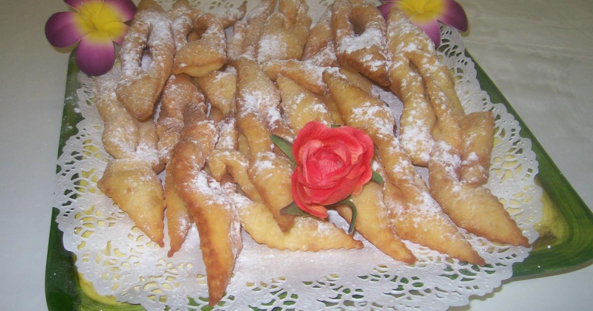 Bugnes Ou Beignets De Carnaval