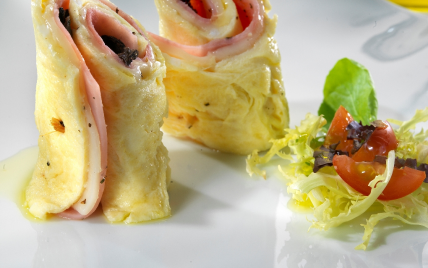 Omelette jambon-fromage