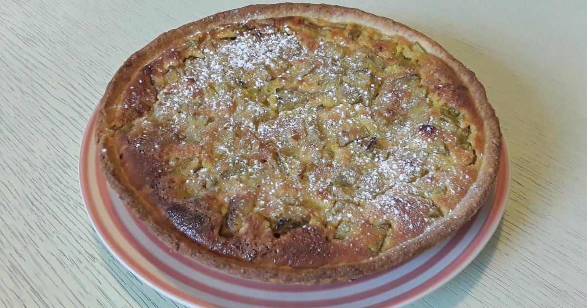 Recette Tarte A La Rhubarbe Et Aux Pommes 750g