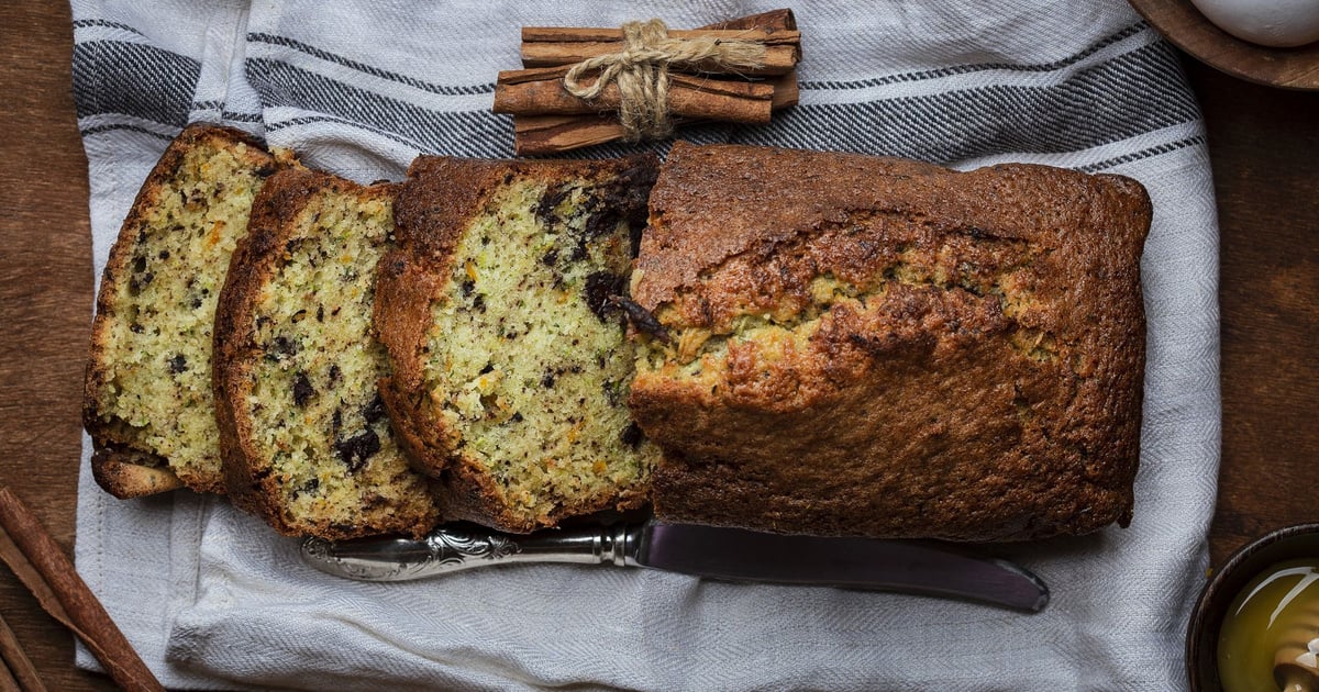 Recette Cake Aux Amandes Pepites De Chocolat A La Farine Semi Complete En Video