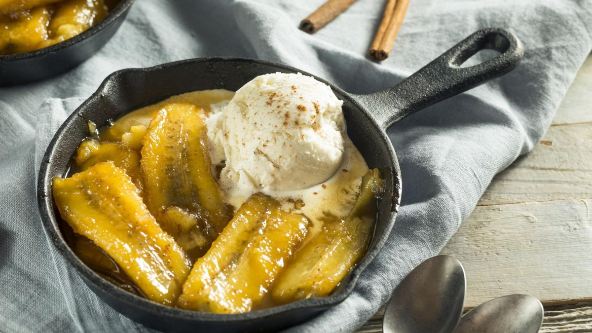 Envie d'un dessert express et dépaysant ? Essayez les bananes flambées ...
