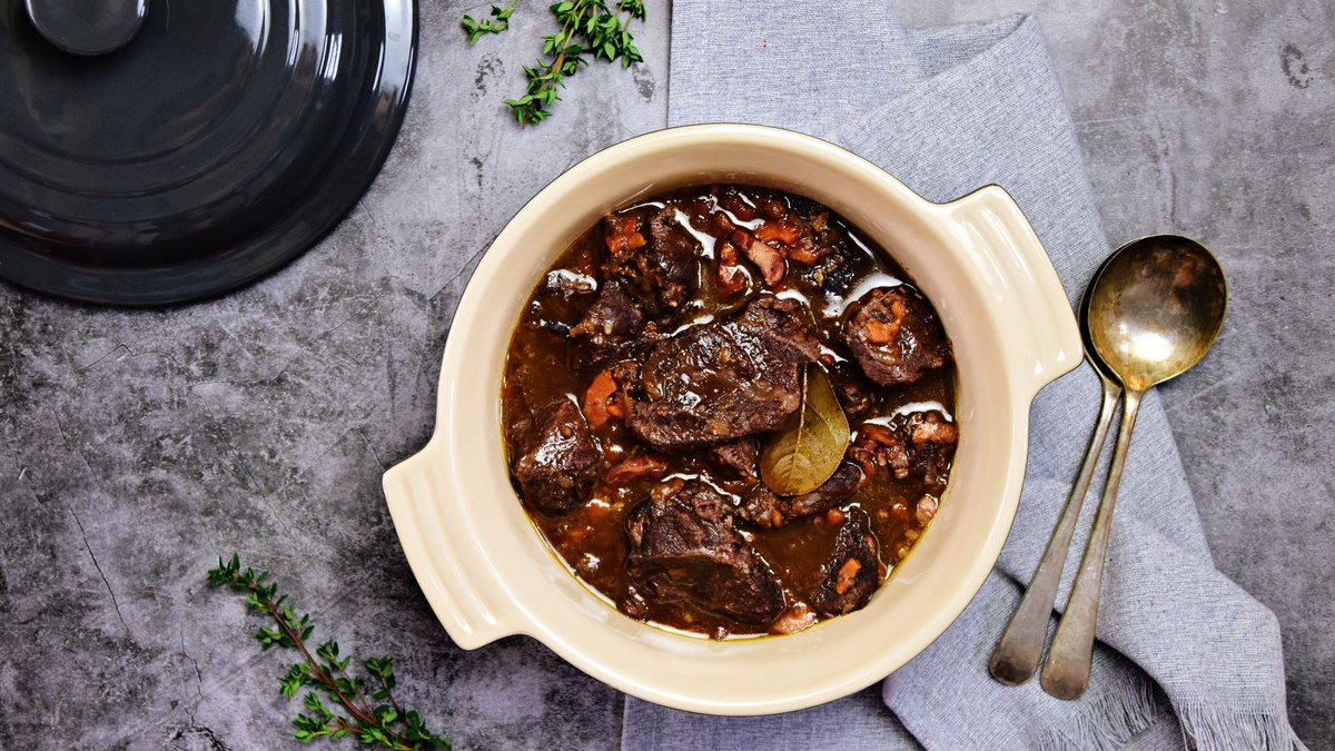 Bourguignon De Sanglier En Cocotte En Fonte Yz2HhZ7NarERxM