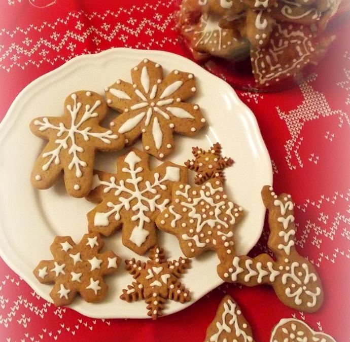 Recette - Biscuits de Noël en pain d'épices en vidéo 