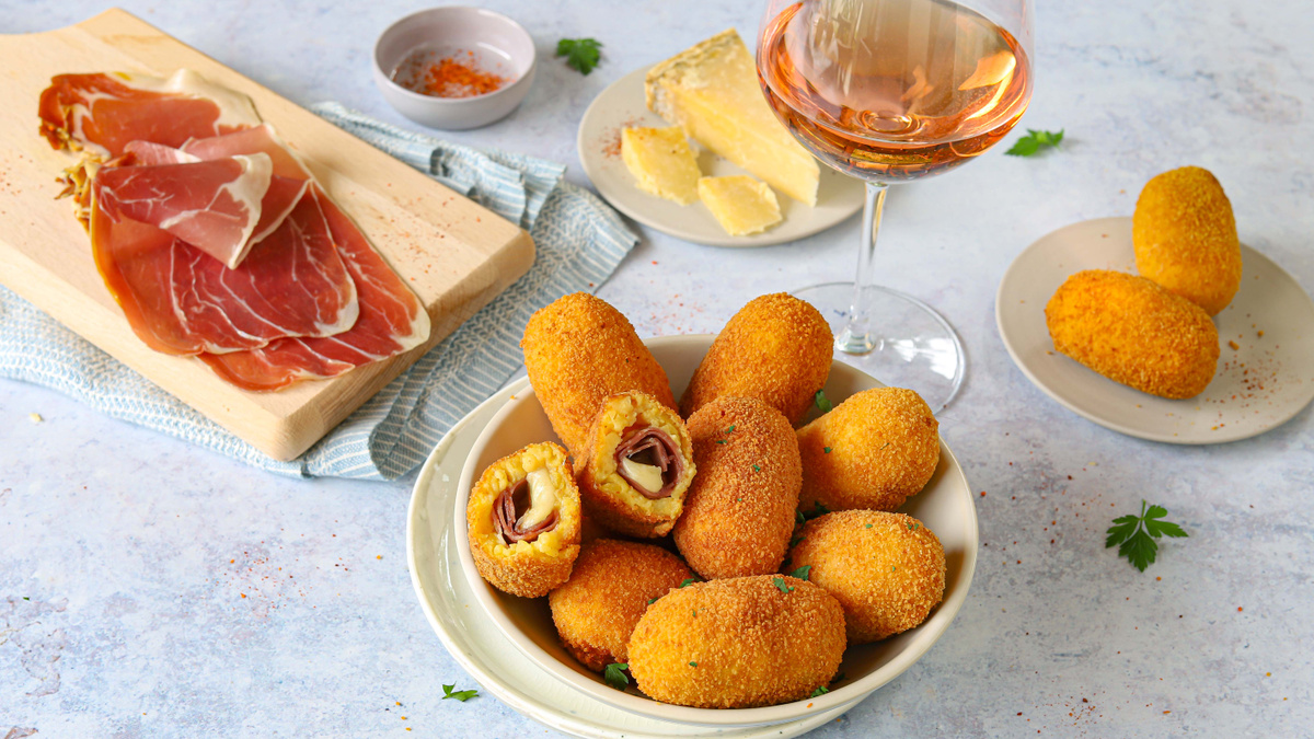 Recette Avec Jambon De Bayonne Et Pomme De Terre Recette Croquettes de jambon de Bayonne et pommes de terre au Laguiole AOP  - 750g.com