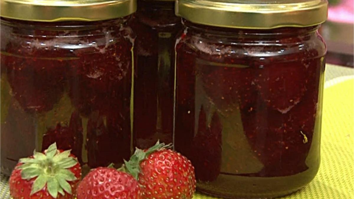 Recette - Confiture de fraises : le grand classique en vidéo