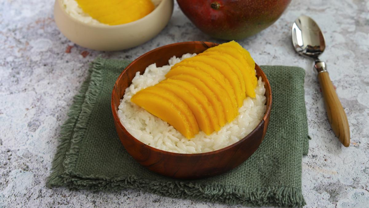 Riz gluant à la mangue - Recette par A Prendre Sans Faim