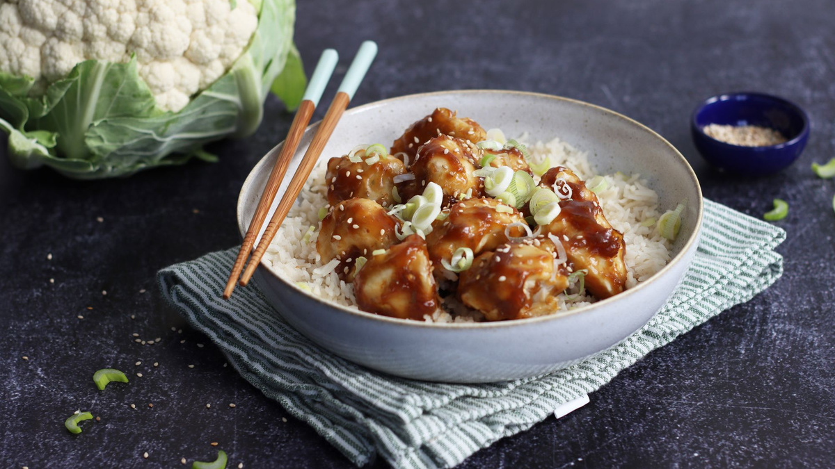 Chou Fleur Caramélisé Au Sésame Et Gingembre Recette - Chou-fleur caramélisé à la sauce asiatique en vidéo - 750g.com