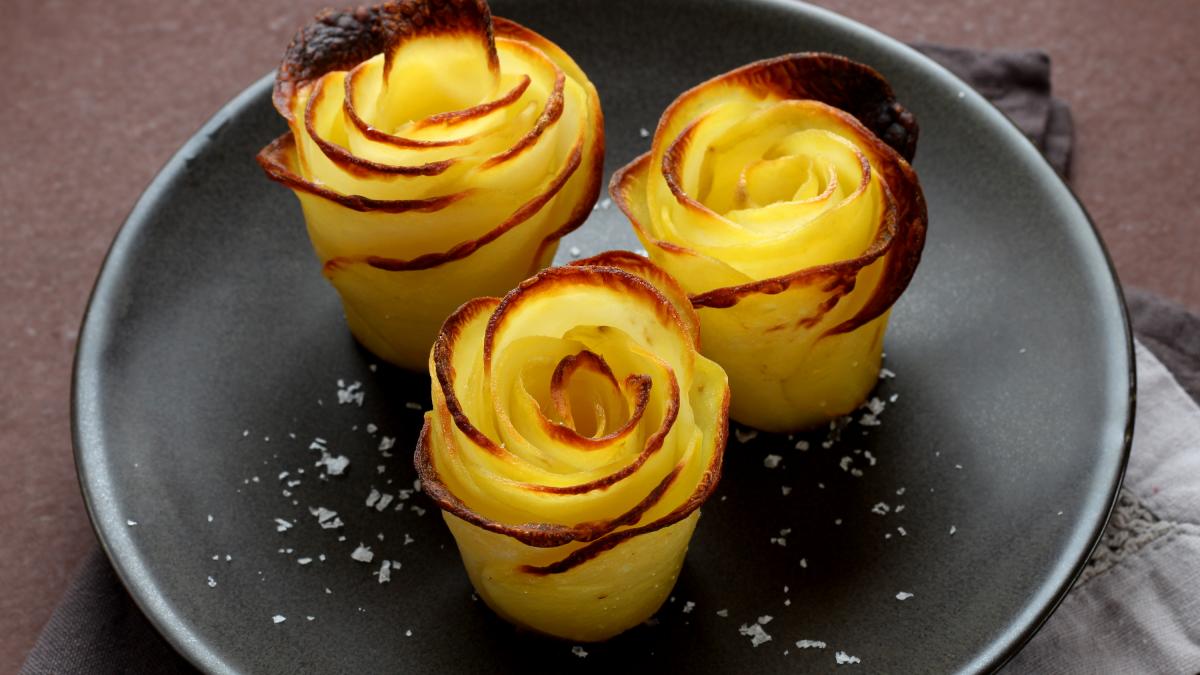 Recette - Pommes de terre en forme de roses en vidéo 