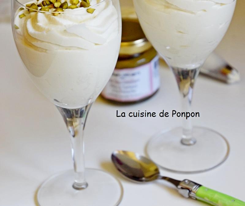 CRÈME A LA PISTACHE AU MASCARPONE : la recette facile  Creme pistache,  Recette creme dessert, Crème pour gateau