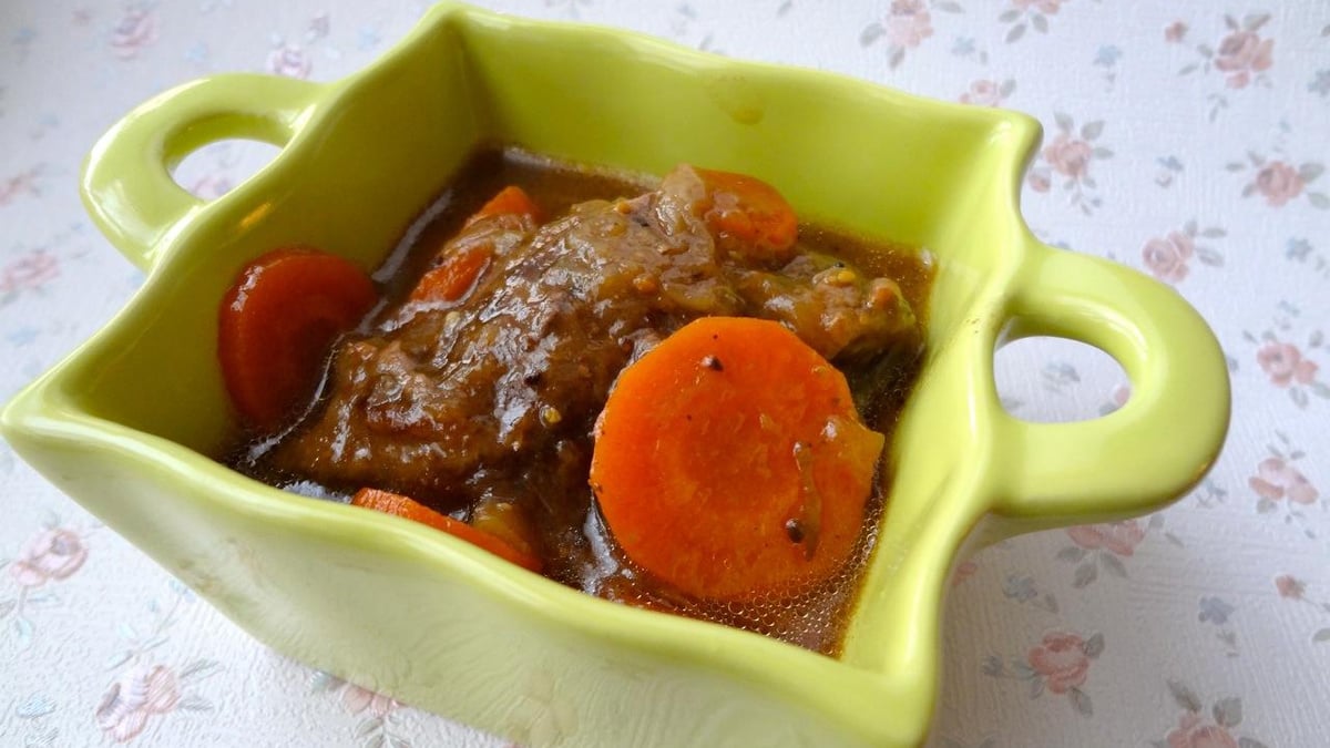 Joue De Porc Thermomix à La Bière Recette - Joues de porc à la bière et aux épices en vidéo - 750g.com