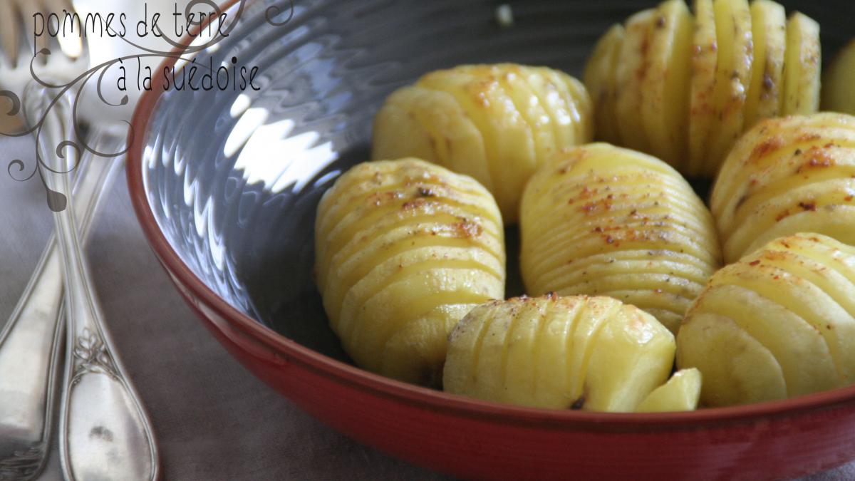 Recette - Pommes de terre au four à la fleur de sel et crème de ciboulette  en vidéo 