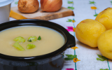 Velouté de pommes de terre et poireaux épicé