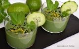 Gaspacho de concombre et avocat, citron vert et spiruline