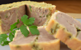 Pâté de couenne de porc aux herbes