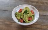 Spaghettis au pesto d'avocat