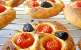 Mini pizza aux tomates cerises